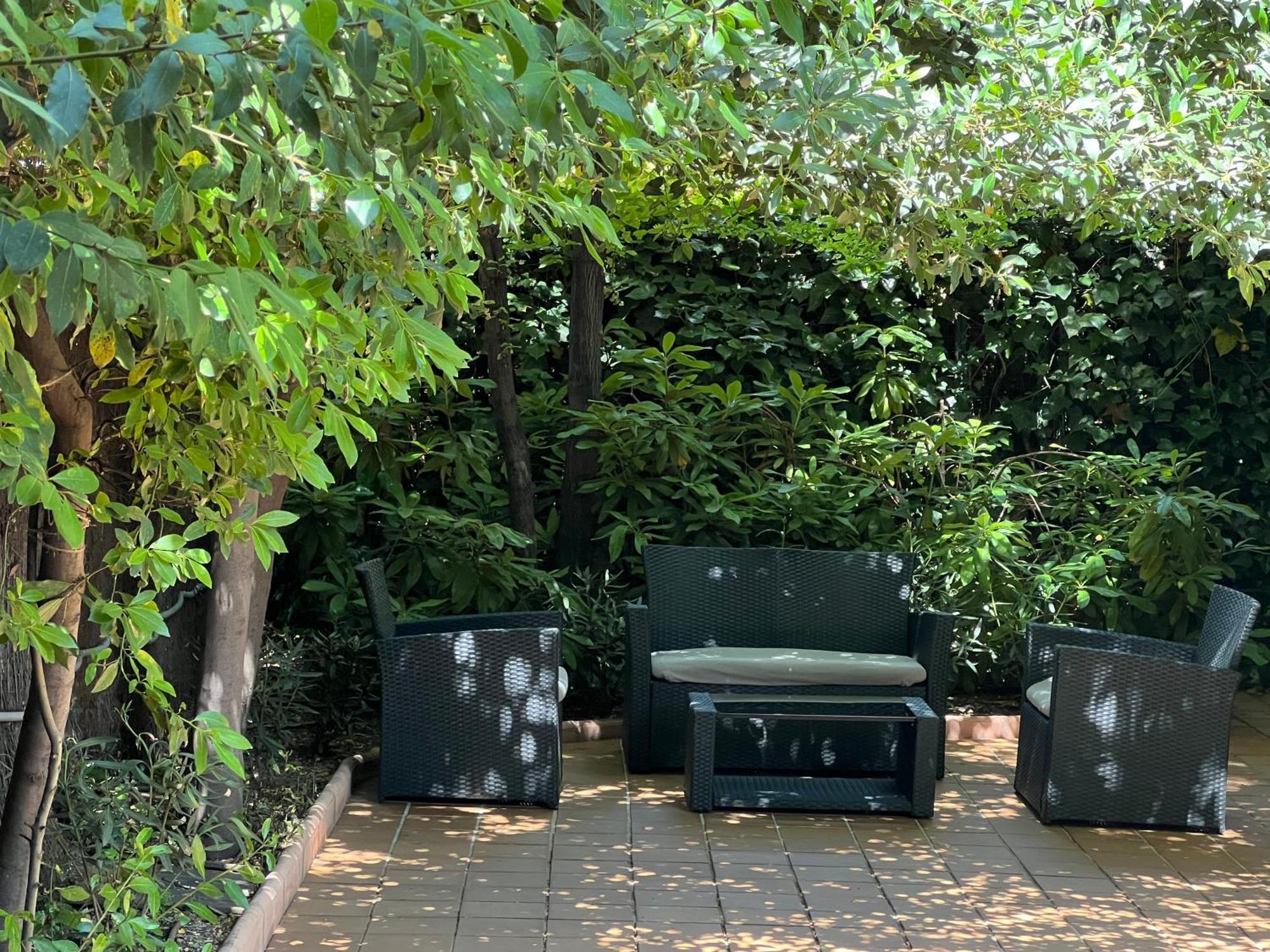 The Garden Madrid Apartment Bagian luar foto